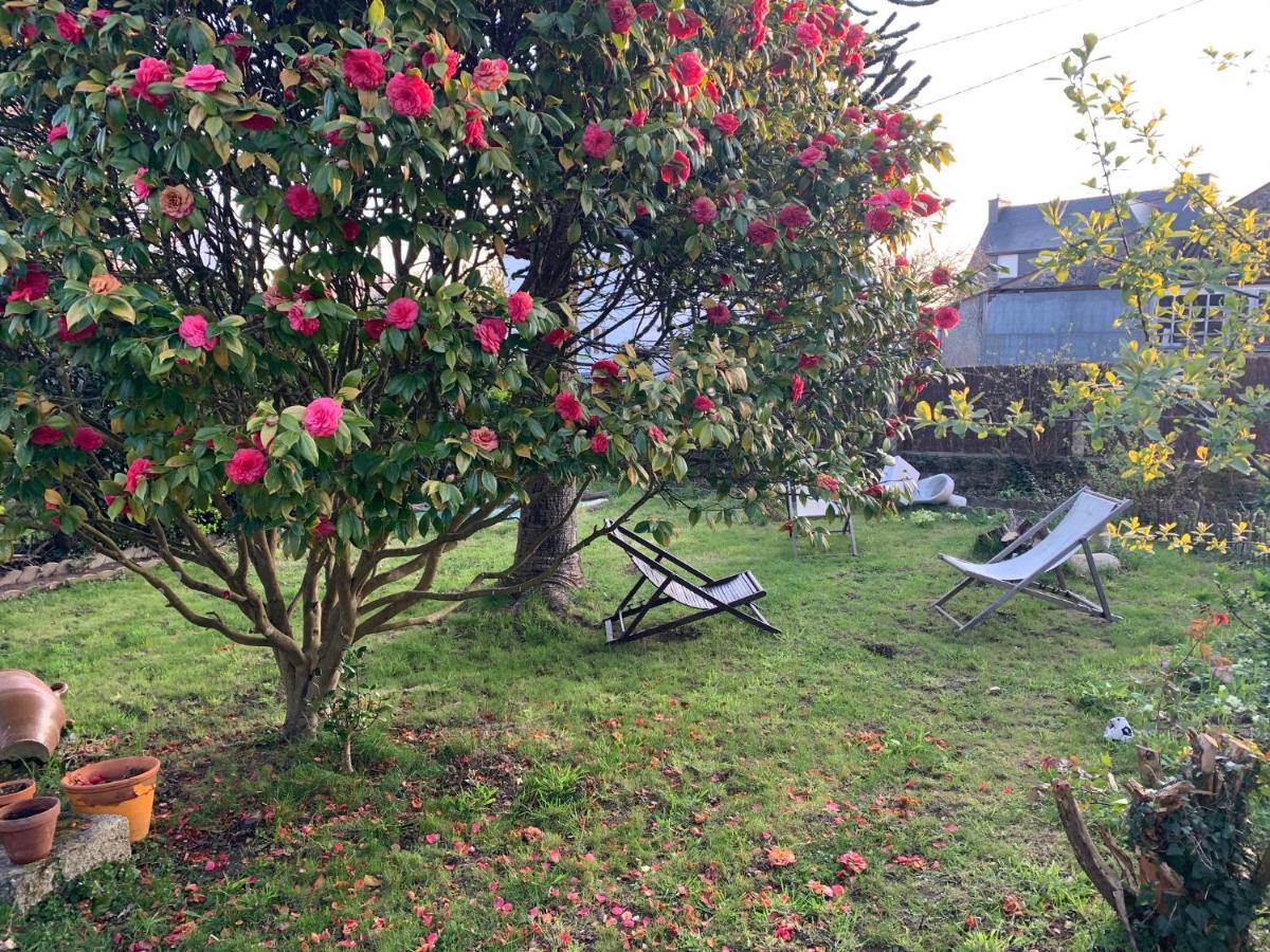 Aux Portes De Pont-Aven, Maison Pleine De Charme エクステリア 写真